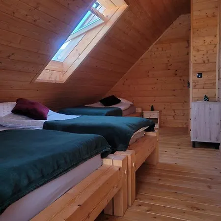 Traperska Osada Chalet Jurkow (Limanowa)